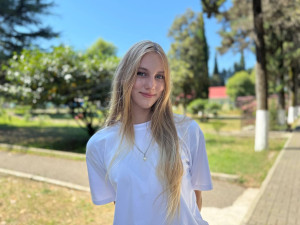 Виктория К.  