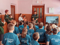 "День Первых" в "Маяке": Путешествие в мир возможностей и открытий!