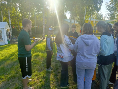 "Приключение в мире загадок: Тин-лидеры запускают увлекательный квест!"