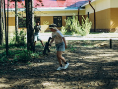 Лазертаг: космическая битва в лагере!  