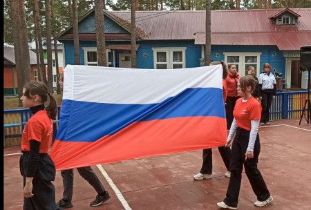 Никто не забыт, ничто не забыто. День памяти и скорби в лагере 