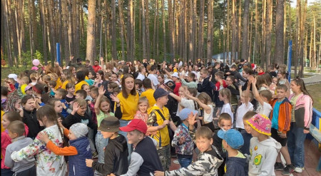 Стартин. Танцевальный конкурс где танцует весь лагерь 