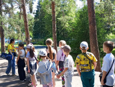 Детство &ndash; это я и ты