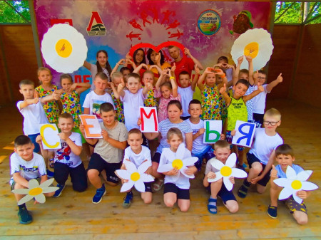 Шоу талантов в лагере 