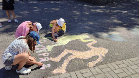 Рисунки на асфальте «От кадра до шедевра» 