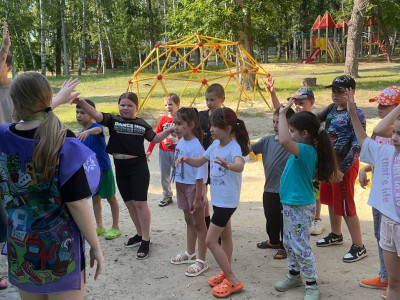 Тин- лига в работе с тренером ДОЛ им. Зои Космодемьянской