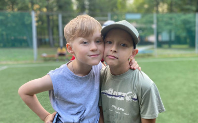 От китайских шашек до шоколадного фонтана: чем занимаются ребята в железнодорожных лагерях