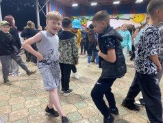 &laquo;Дискотека века&raquo; взорвала &laquo;Орлёнок&raquo;: Ритмы, Знания и Квесты! 