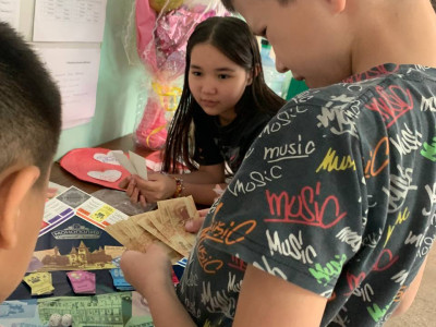 игра в деталях "Монополия Саратов-Энгельс