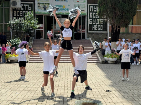 Чирлидинг в ДОЛ 