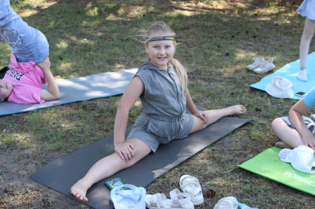 Десятый день промчался ярко и незаметно — в духе настоящего лета!