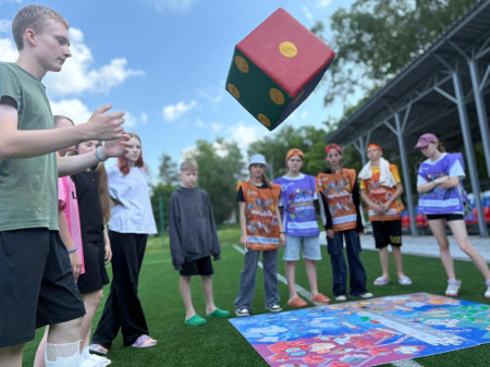 Завершением программы 