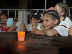 Отблески дня в ДОЛ "Экспресс": как проходят огоньки в любимом лагере