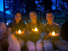 Отблески дня в ДОЛ "Экспресс": как проходят огоньки в любимом лагере
