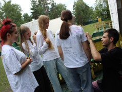 Двадцатый день в Салюте, день прощания, завершил незабываемое летнее путешествие, оставив в сердцах ребят и вожатых светлую грусть и тёплые воспоминания!