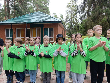 ТОРЖЕСТВЕННАЯ ЛИНЕЙКА ОТКРЫТИЯ 2-Й СМЕНЫ В ДОЛ 