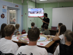 Восемнадцатый день пролетел незаметно, оставив после себя море улыбок, смеха и незабываемых моментов!