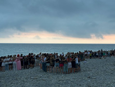 "Это больше, чем традиция": Прощание с морем в ДОЛ "Экспресс"