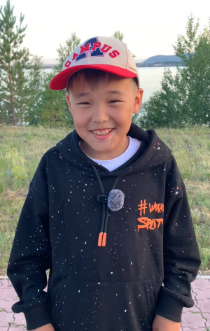 Олеся Сергеевна С.;  Эрдем Д., 10 лет;  Эржена Д.