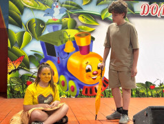 Фестиваль Артов: Творчество, Театр и Музыкальные Пародии! 