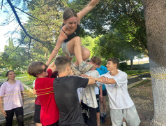 "Кручу-верчу, сплотиться хочу!": Тимбилдинг в ДОЛ &laquo;Экспресс&raquo;