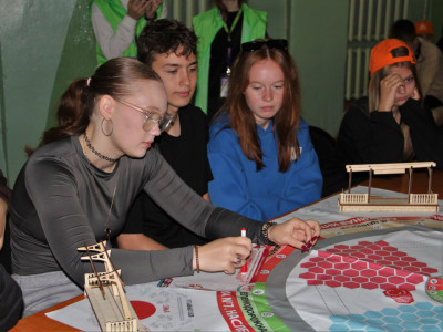 Вагон тайн и локомотив идей