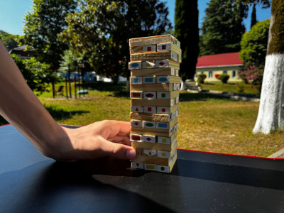 "Кольца защиты: Мы не строим стены, мы прокачиваем мозги!"