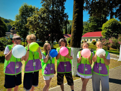 "Кольца защиты: Мы не строим стены, мы прокачиваем мозги!"