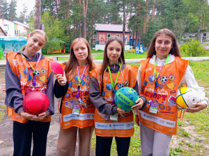 Помощники инструктора по спорту