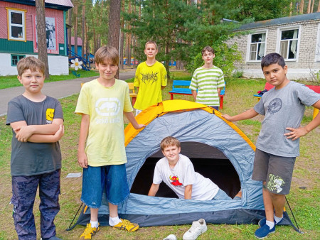 Навыки выживания и умение работать в команде