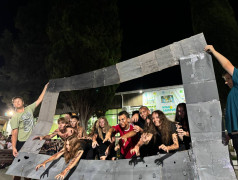 ДОЛ "Экспресс": Точь-в-точь безумие! Дети косплеили звезд так, что мама не узнает!