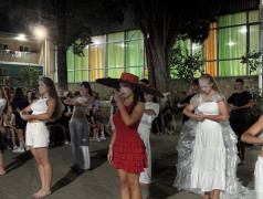 ДОЛ "Экспресс": Точь-в-точь безумие! Дети косплеили звезд так, что мама не узнает!