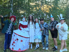 01/08/2025 Вожатский спектакль "Алиса в стране чудес"