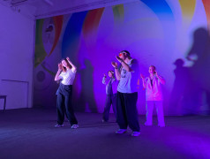 Добро пожаловать в яркую смену!