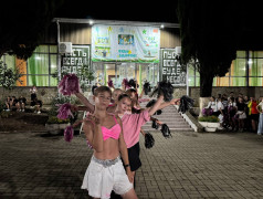 "Костюмы, акробатика и крики до луны: "ДОЛ Экспресс" показал, что такое настоящий чирлидинг-хаос!"