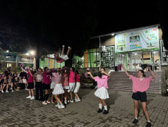 "Костюмы, акробатика и крики до луны: "ДОЛ Экспресс" показал, что такое настоящий чирлидинг-хаос!"