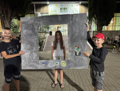 "Красная дорожка" в ДОЛ "Экспресс": Вожатые и дети - одна большая звезда! 