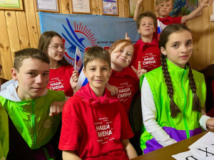 Сетевая игра в Стране Железных Дорог: гимн, командный дух и море веселья!