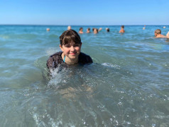 "Море по Колено, Замки до Небес! Экспресс-Отдых на Волне!"