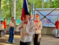 Смотр строя и песни: Орлята покорили эпоху пионерии! 