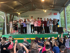 "Страна железных дорог": Где оживают мечты и звучит гимн