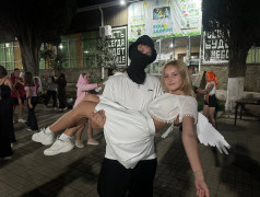 Мистер и Мисс": Где дети танцуют, а вожатые жгут