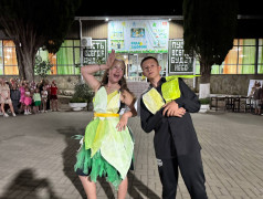 Мистер и Мисс": Где дети танцуют, а вожатые жгут