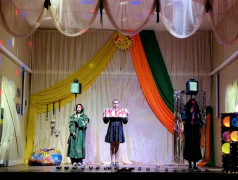 "Мы &ndash; дети РЖД": В "Огоньках" прозвучал финальный аккорд лета.