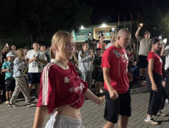 ДОЛ "Экспресс" отжигает: 75 танцоров доказали, что в лагере не только едят и спят!