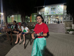 В ДОЛ "Экспресс" клонировали звезд! Леди Гага и Артур Пирожков в одном флаконе!