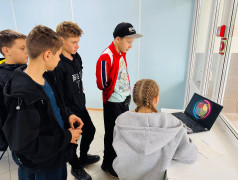 В Салюте премия "Оскар".