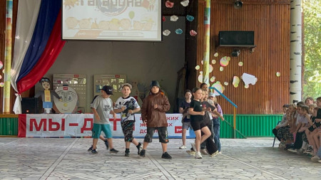 «Стартинейджер» для младшей дружины — это первое большое приключение на сцене!