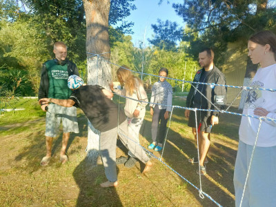 "Старшие воспитанники лагеря: Наставники и друзья для младших!"