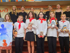 "О подвигах, о доблести, о славе...": Вечер театра в "Зелёном Огоньке" оживил страницы истории! 